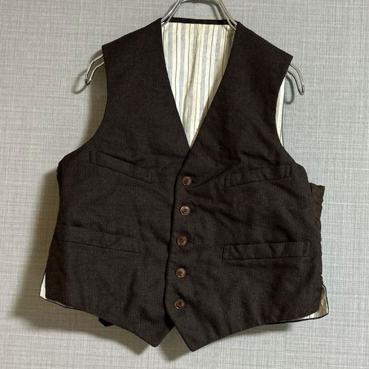 Vintage Herringbone Gilet V-Neck Brown Hair Business