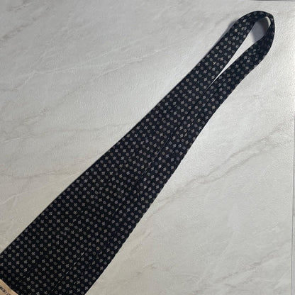 Giorgio Armani Tie Silk Black Geometric Pattern Made in Italy