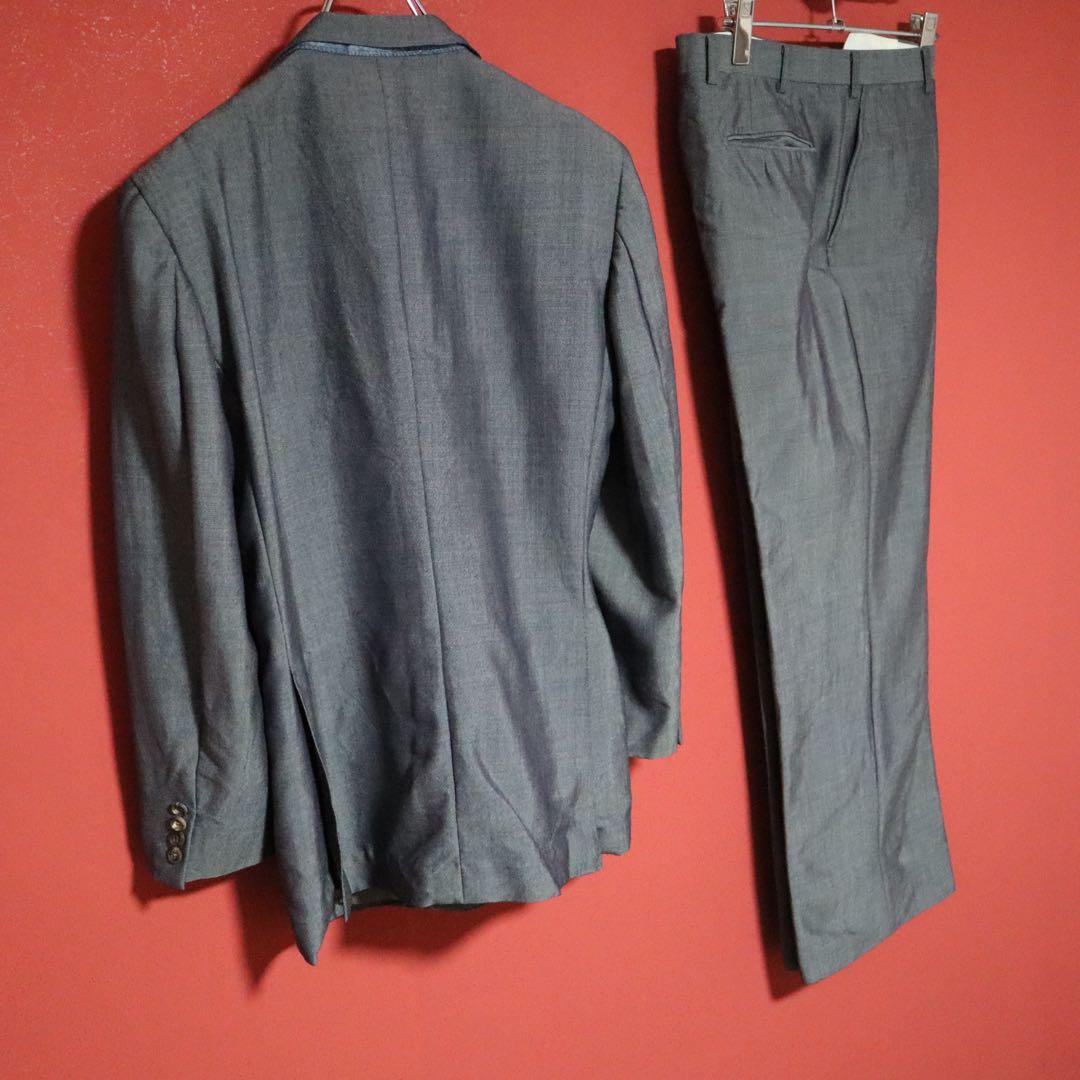 Burberrys 90s Wool & Kid Mohair Button Design Setup