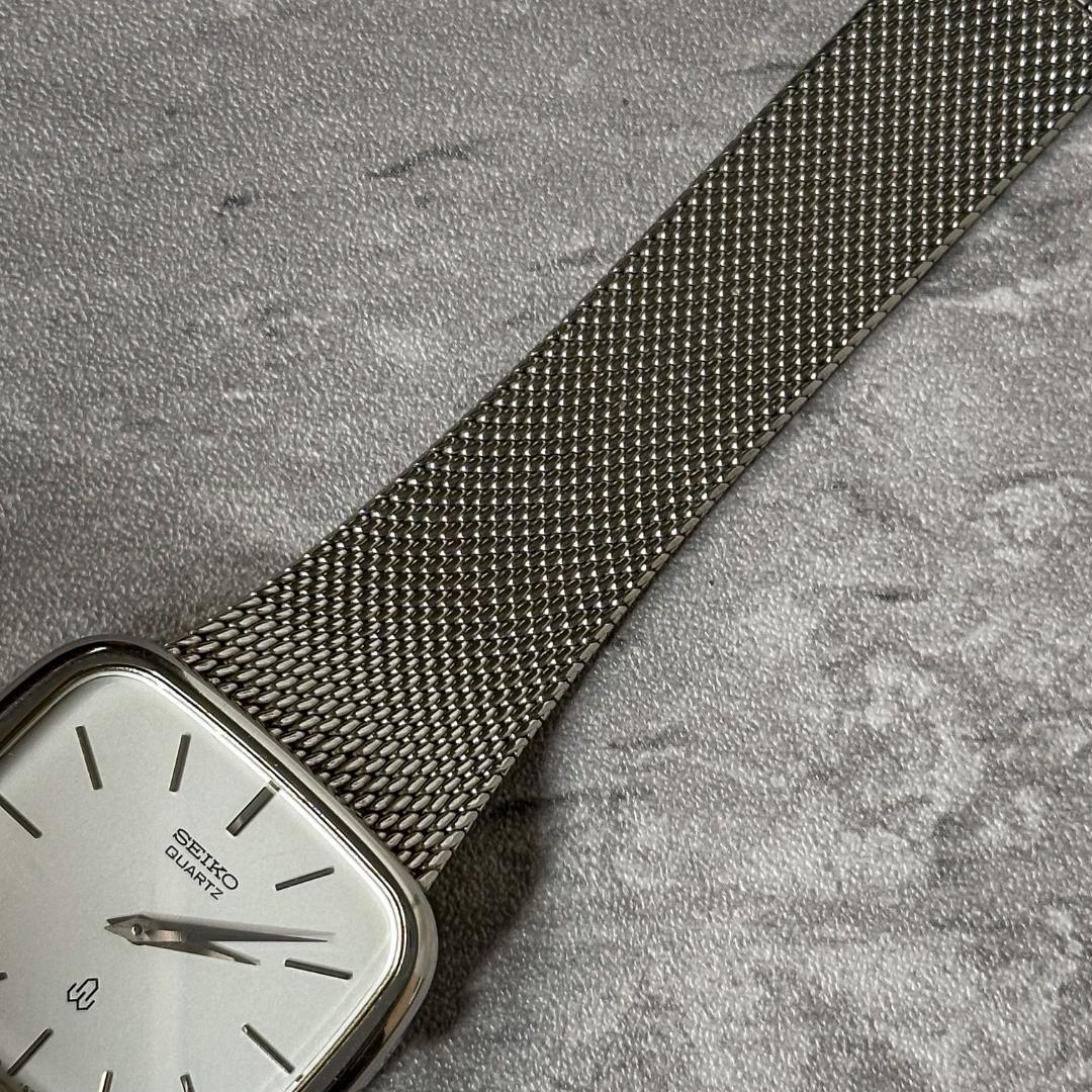 SEIKO Quartz Silver Dial Mesh Watch Good Condition Men's Vintage