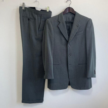 List price over 200,000 yen ARMANI COLLEZIONI setup suit very good condition